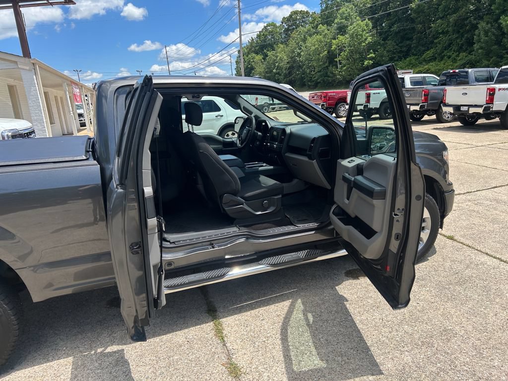 Used 2018 Ford F150 XL w/ Equipment Group 101A Mid AWD/4WD image 9