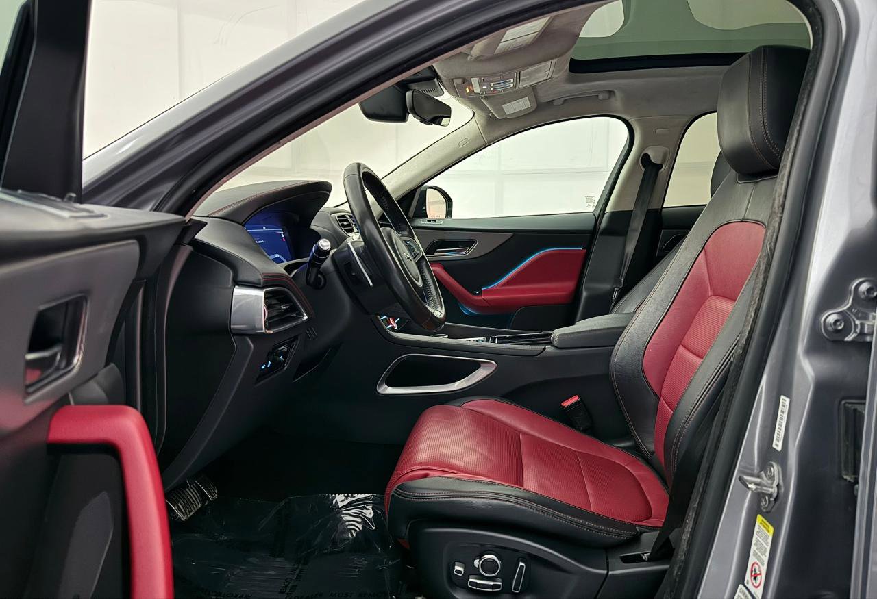 Used 2020 Jaguar F-PACE Checkered Flag image 18