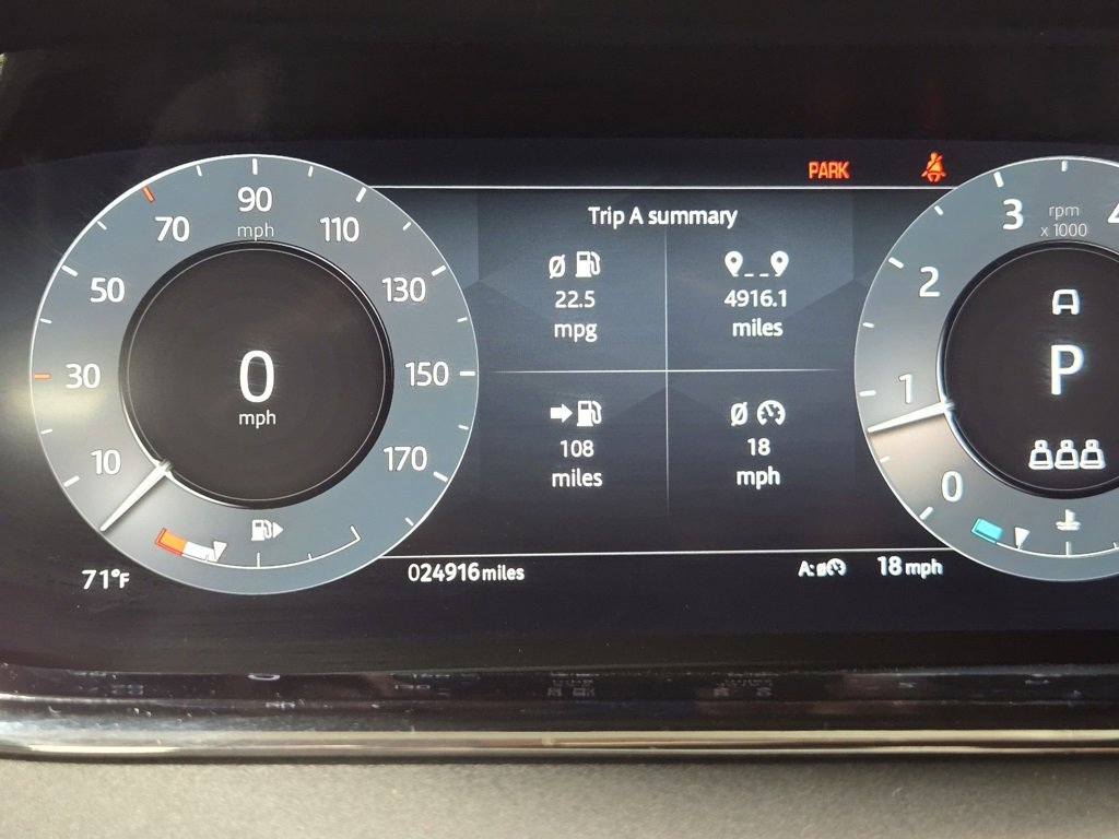 Used 2023 Land Rover Range Rover Evoque R-Dynamic SE image 21