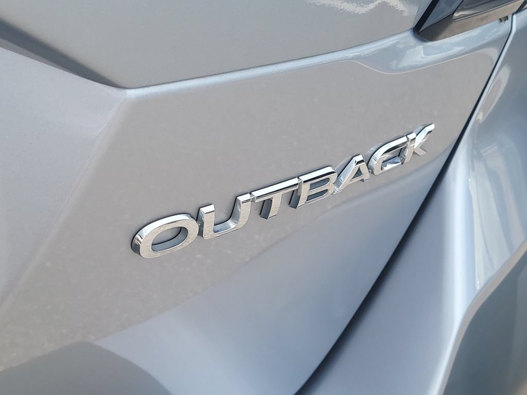 Used 2021 Subaru Outback Limited AWD/4WD image 7