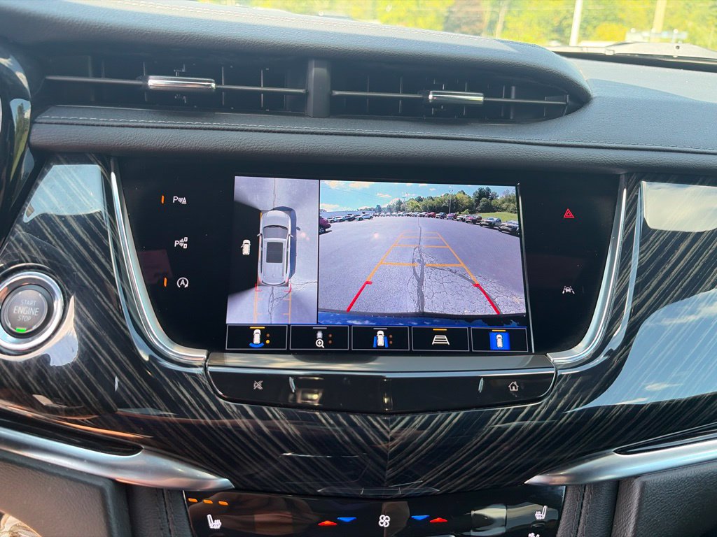Used 2024 Cadillac XT6 Premium Luxury w/ Technology Package AWD/4WD image 24