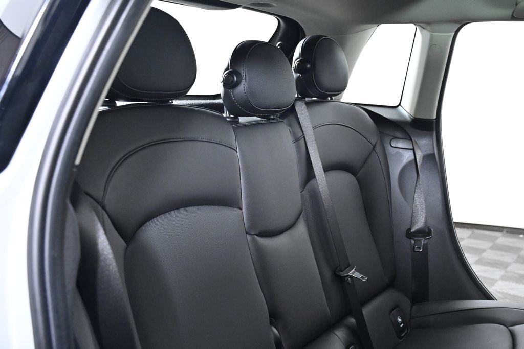 Used 2023 MINI Cooper S image 27