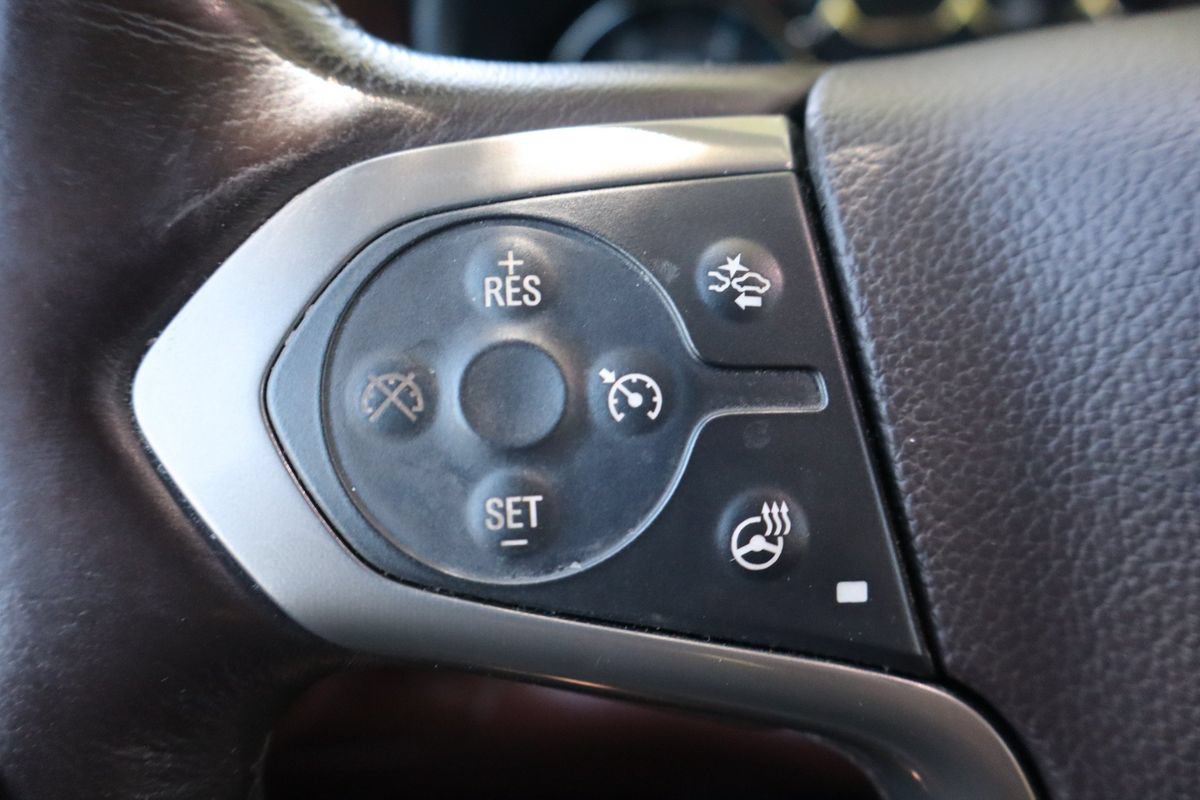 Used 2016 Chevrolet Silverado 2500 High Country w/ Duramax Plus Package AWD/4WD image 30