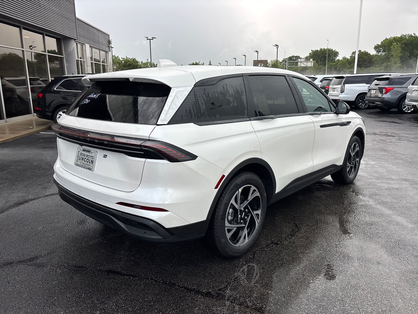 New 2026 Lincoln Nautilus Premier w/ Equipment Group 102A AWD/4WD image 7