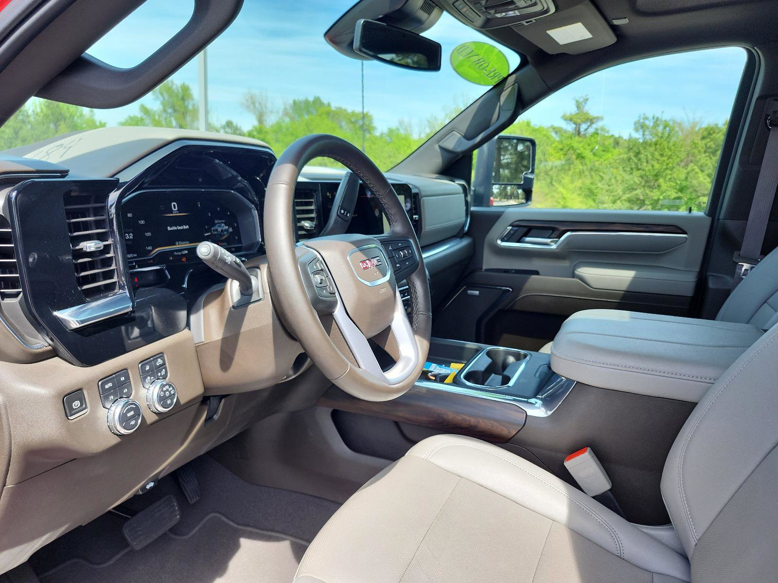 Used 2024 GMC Sierra 3500 SLT w/ SLT Convenience Package image 20