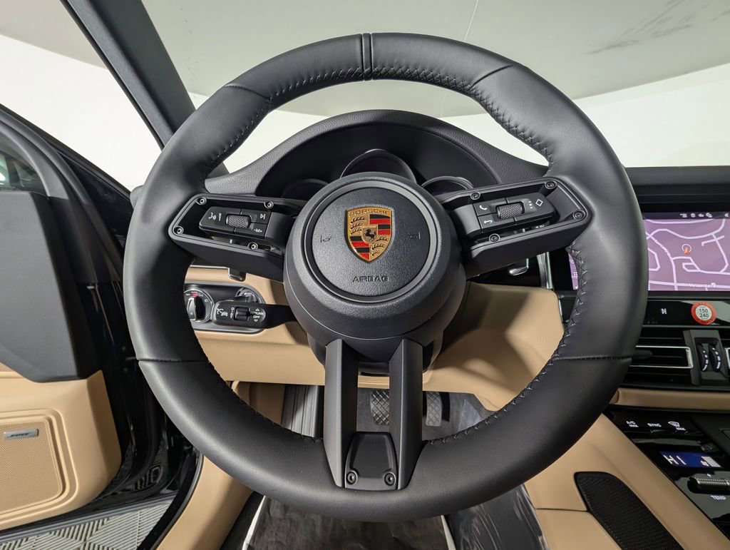 New 2026 Porsche Macan image 36