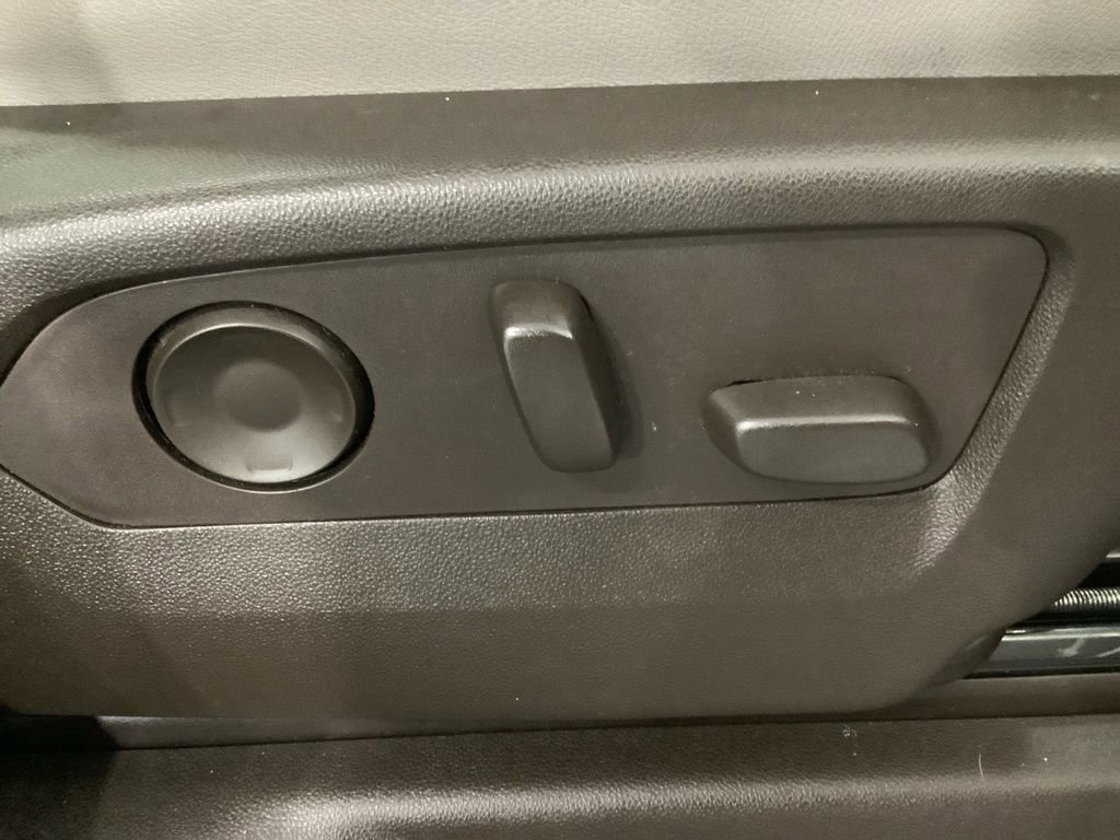 Used 2021 GMC Yukon SLT w/ SLT Luxury Plus Package image 31