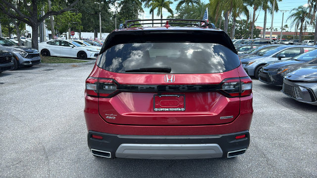 Used 2023 Honda Pilot Touring image 6