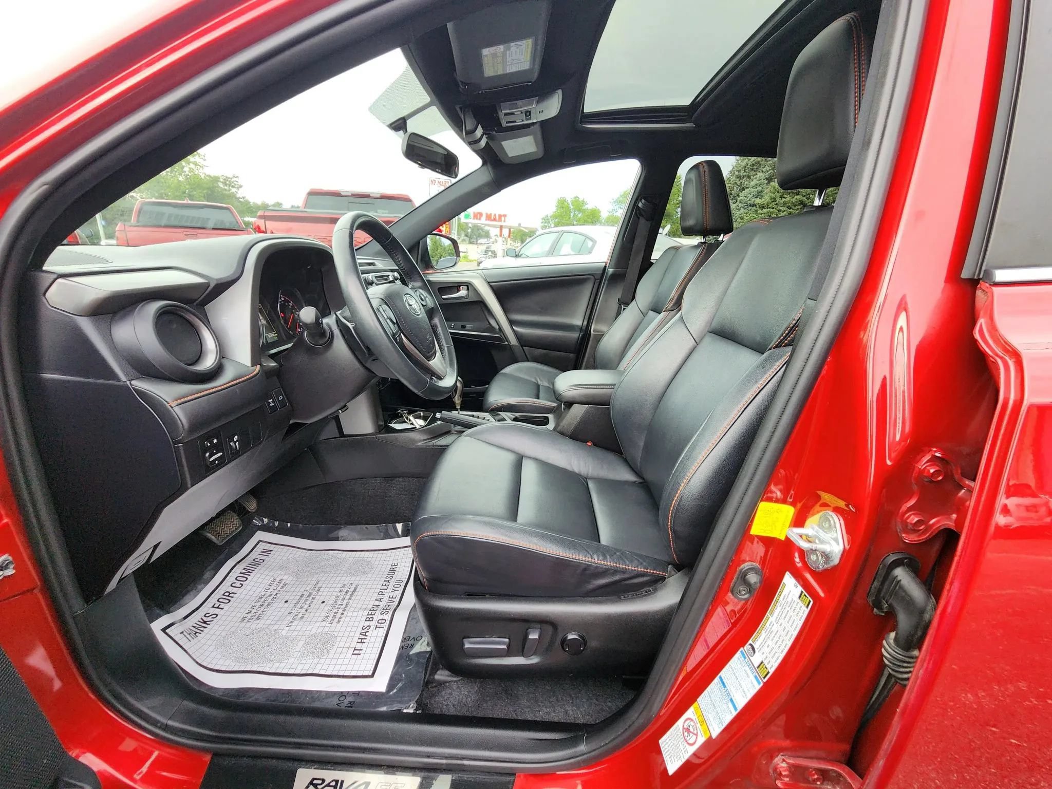 Used 2016 Toyota RAV4 SE AWD/4WD image 17