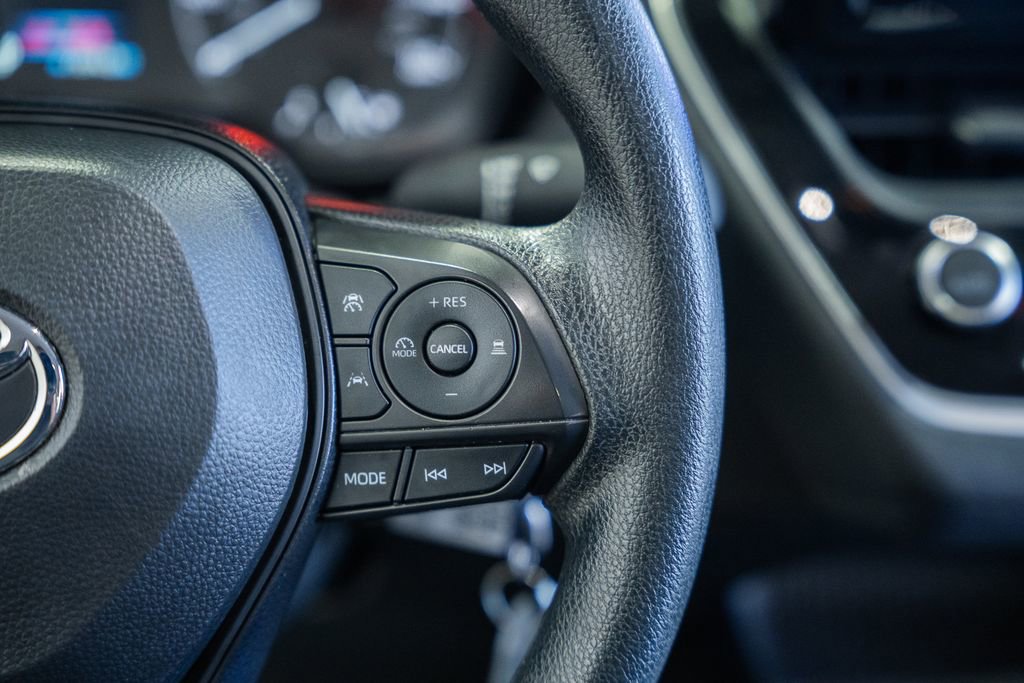 Used 2024 Toyota Corolla LE image 23