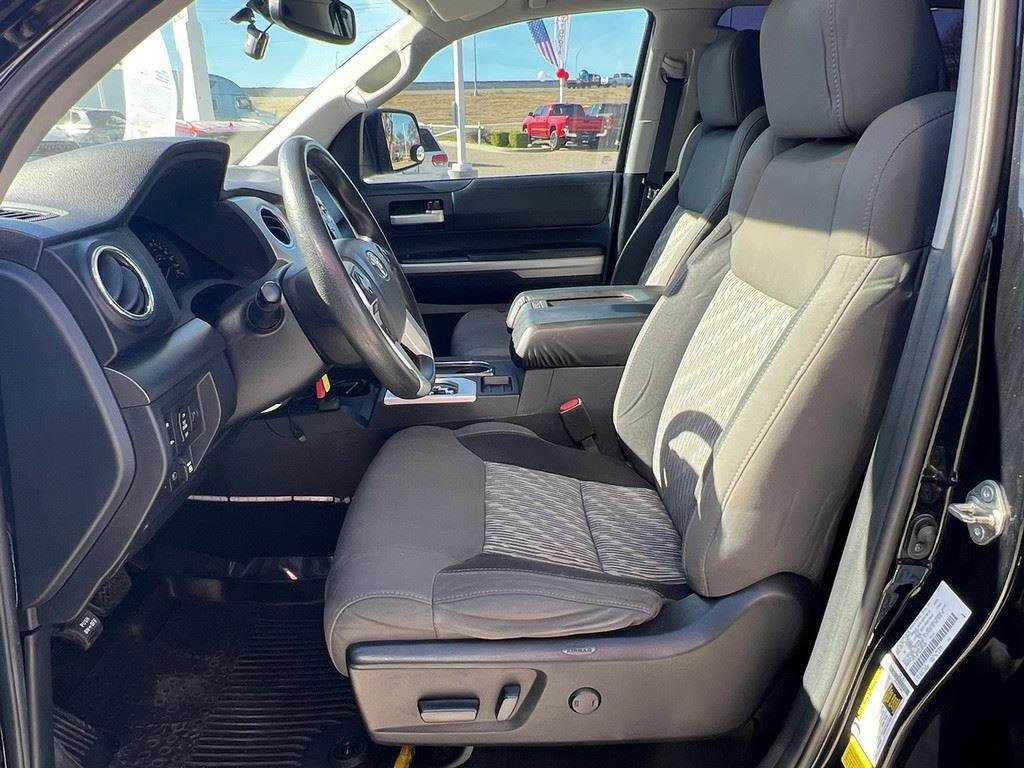 Used 2020 Toyota Tundra SR5 w/ SR5 Upgrade Package image 17