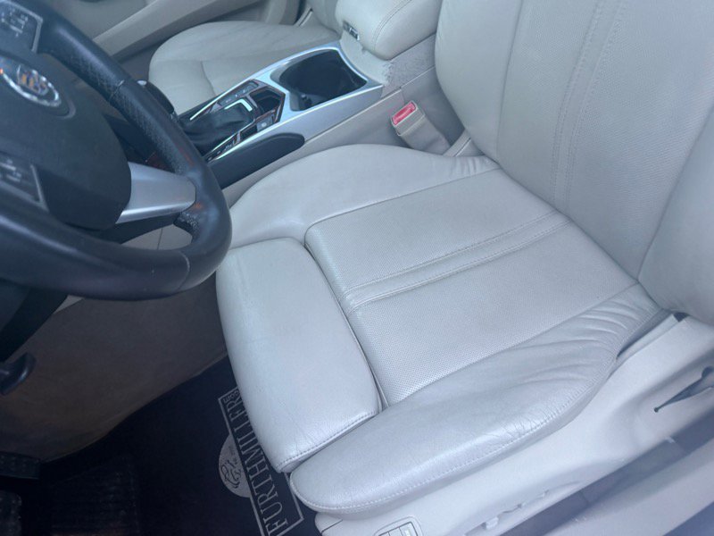 Used 2011 Cadillac SRX Luxury image 15