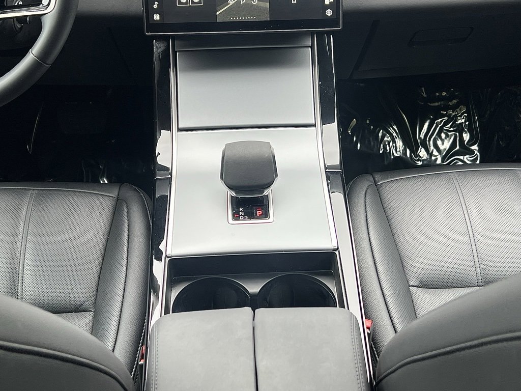 Used 2024 Land Rover Range Rover Evoque S image 42