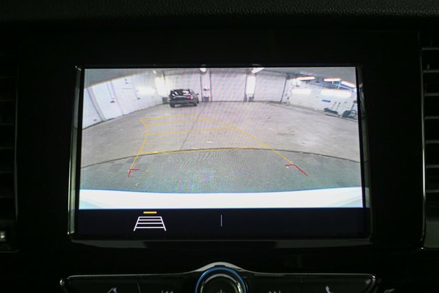 Used 2022 Buick Encore Preferred w/ Safety Package image 21