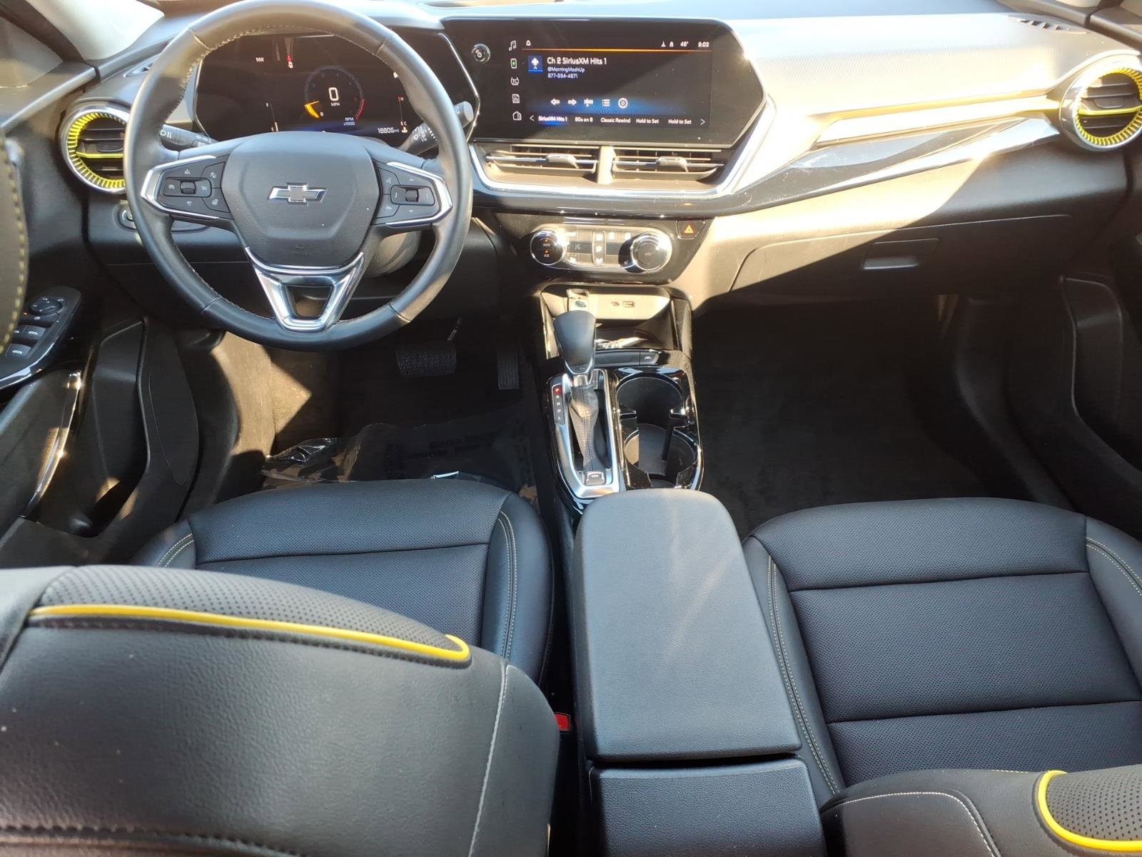 Used 2024 Chevrolet Trax ACTIV w/ Sunroof Package FWD image 14
