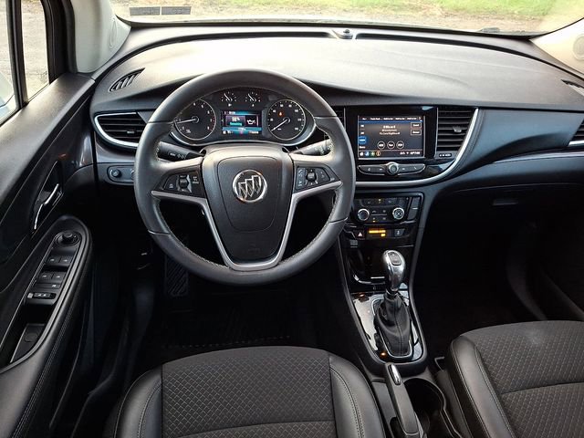 Used 2022 Buick Encore Preferred w/ Safety Package image 12