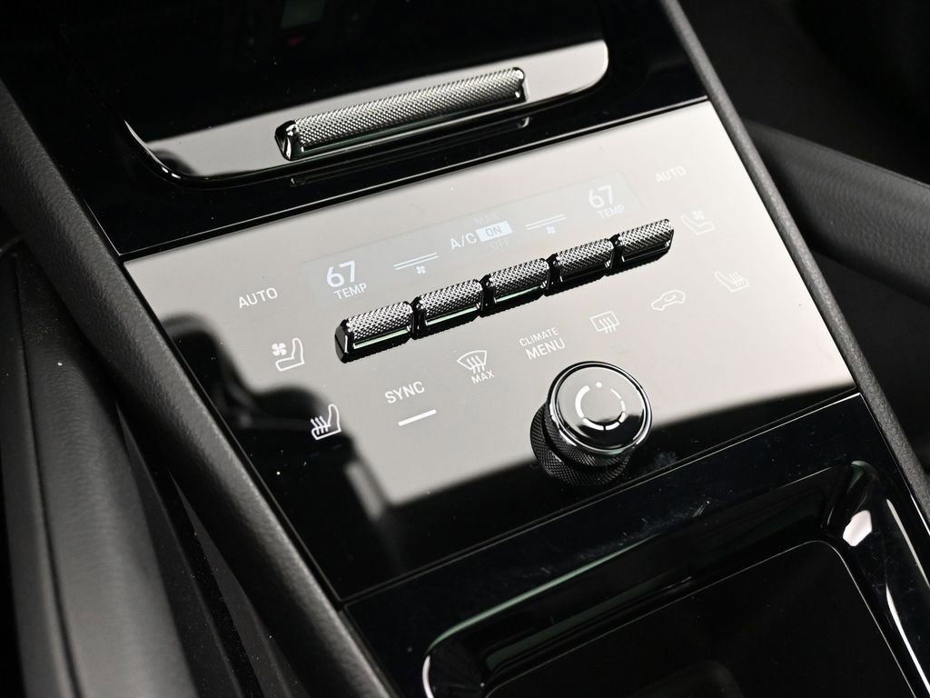 New 2026 Porsche Cayenne S image 21