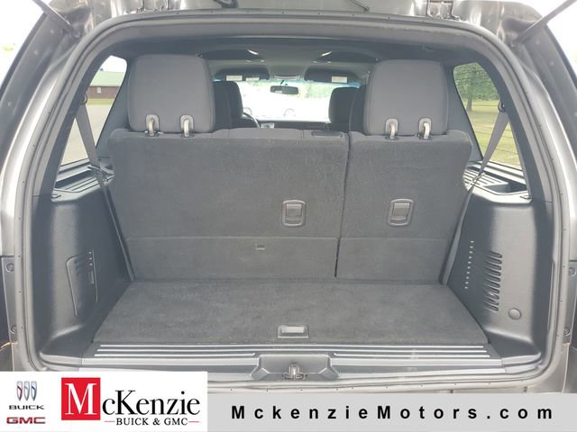 Used 2017 Ford Expedition XLT AWD/4WD image 32