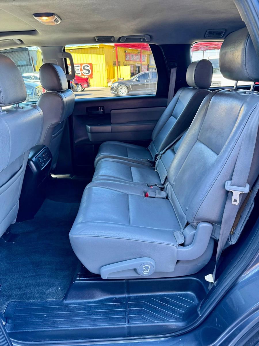 Used 2014 Toyota Sequoia SR5 image 10