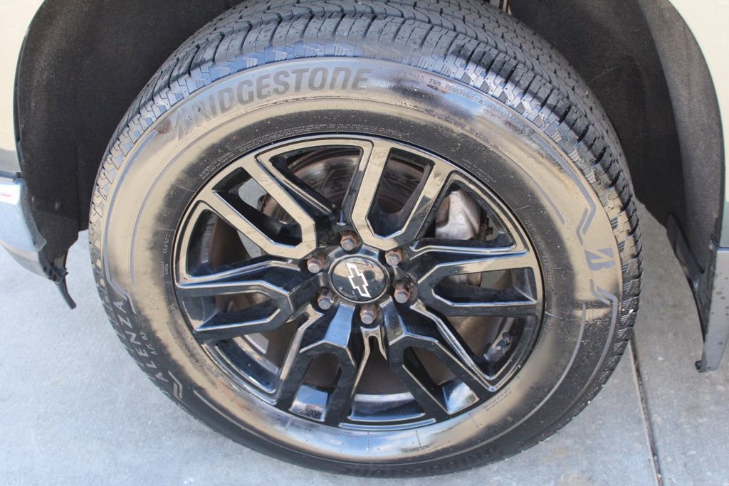 Used 2020 Chevrolet Silverado 1500 LT image 12