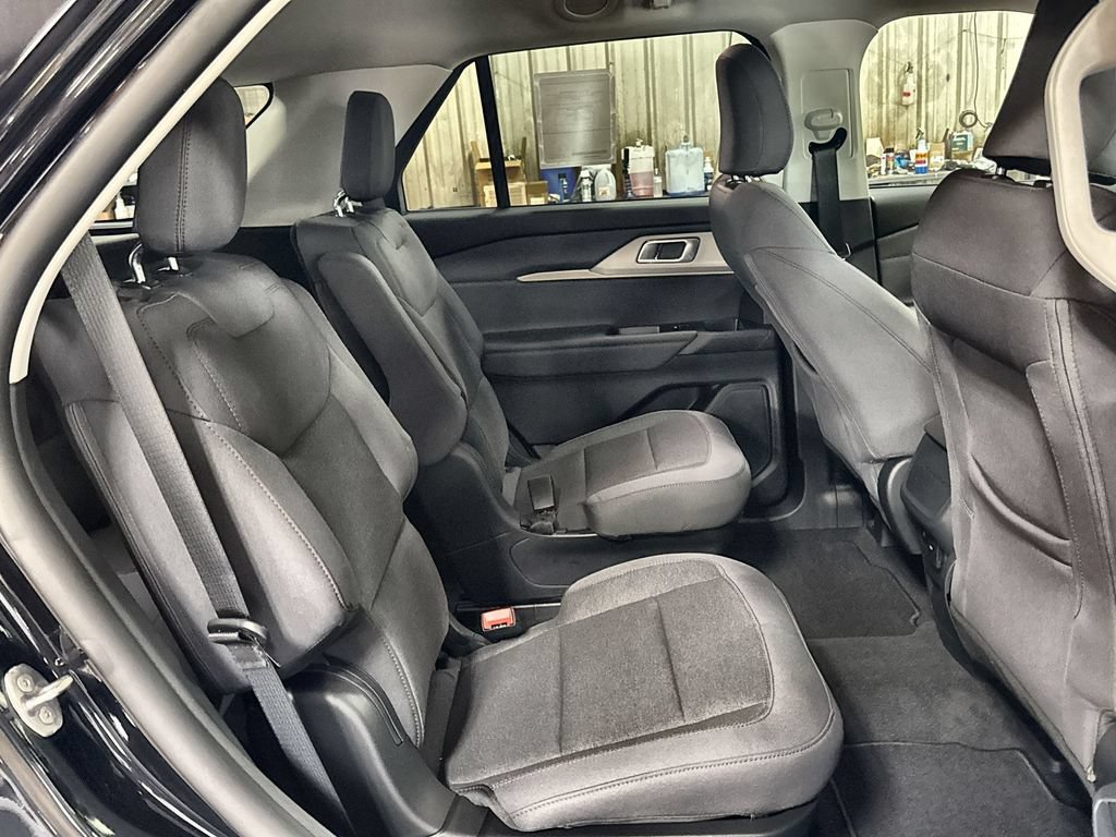 Used 2026 Ford Explorer Active RWD image 29