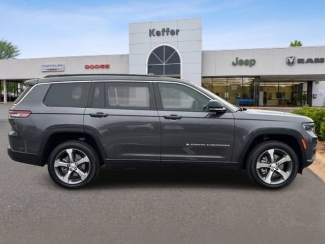 Used 2025 Jeep Grand Cherokee L Limited w/ Luxury Tech Group II AWD/4WD image 6