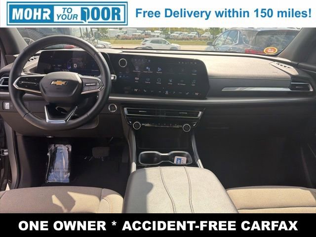 Used 2025 Chevrolet Traverse LT image 37