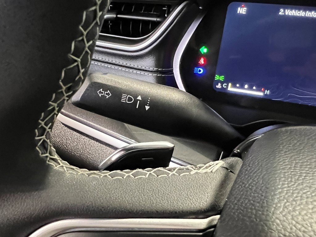 Certified 2023 Jeep Grand Cherokee Altitude image 38