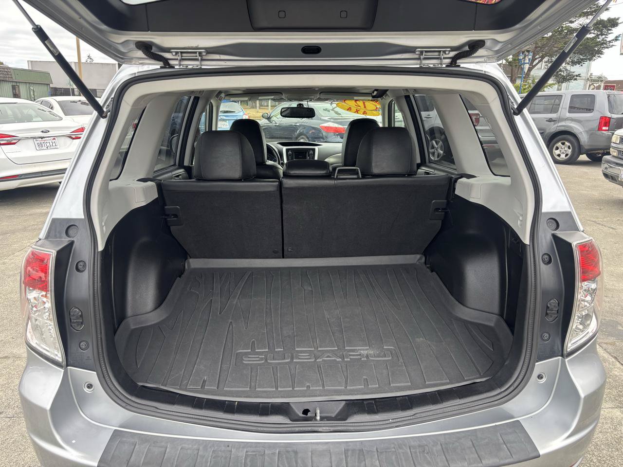 Used 2012 Subaru Forester 2.5X Limited AWD/4WD image 11