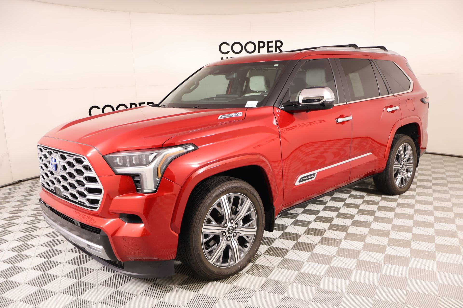 Used 2024 Toyota Sequoia Capstone AWD/4WD image 11
