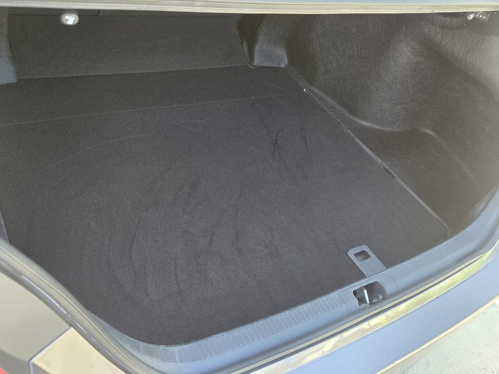 Used 2024 Toyota Camry SE w/ Convenience Package FWD image 12