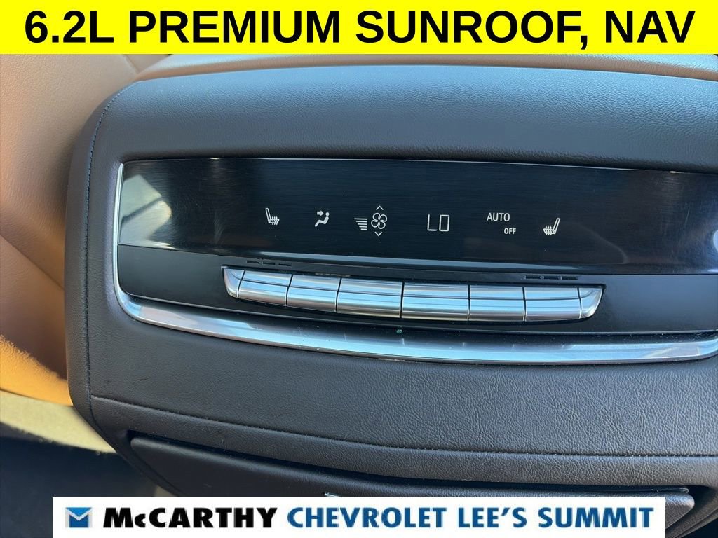 Used 2022 Cadillac Escalade ESV Premium Luxury image 39