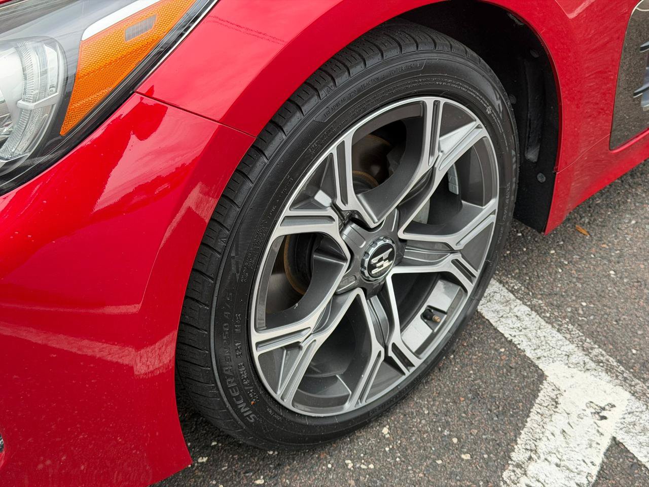 Used 2021 Kia Stinger GT-Line w/ Sun & Sound Package RWD image 7