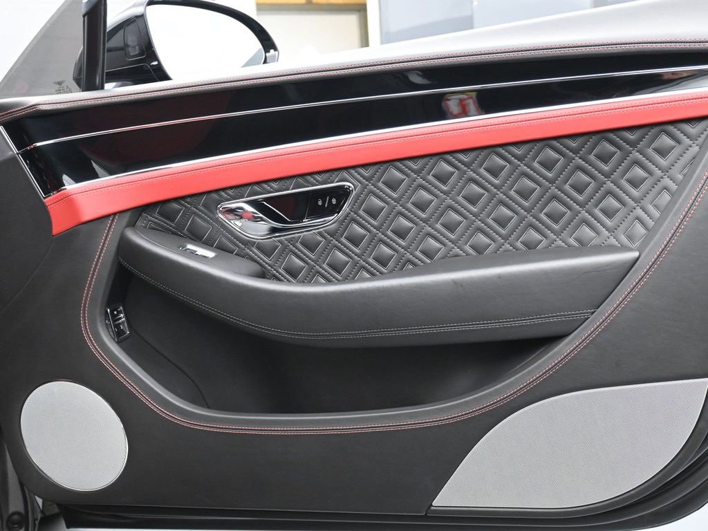 Used 2020 Bentley Continental GT V8 First Edition image 24
