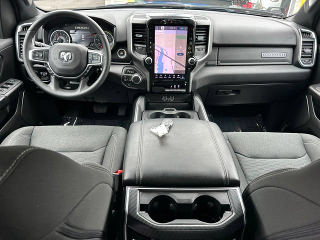 Used 2025 RAM 1500 Big Horn AWD/4WD image 31