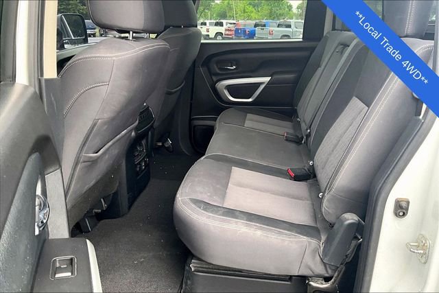 Used 2021 Nissan Titan SV w/ SV Convenience Package AWD/4WD image 8