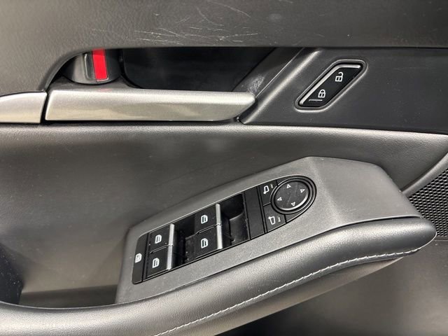 Used 2023 MAZDA CX-30 AWD 2.5 S w/ Select Package image 16