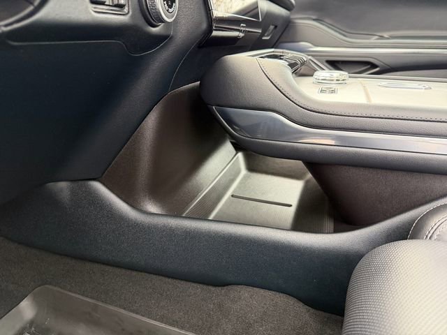 Used 2025 Lincoln Navigator Reserve w/ Jet Appearance Package image 31
