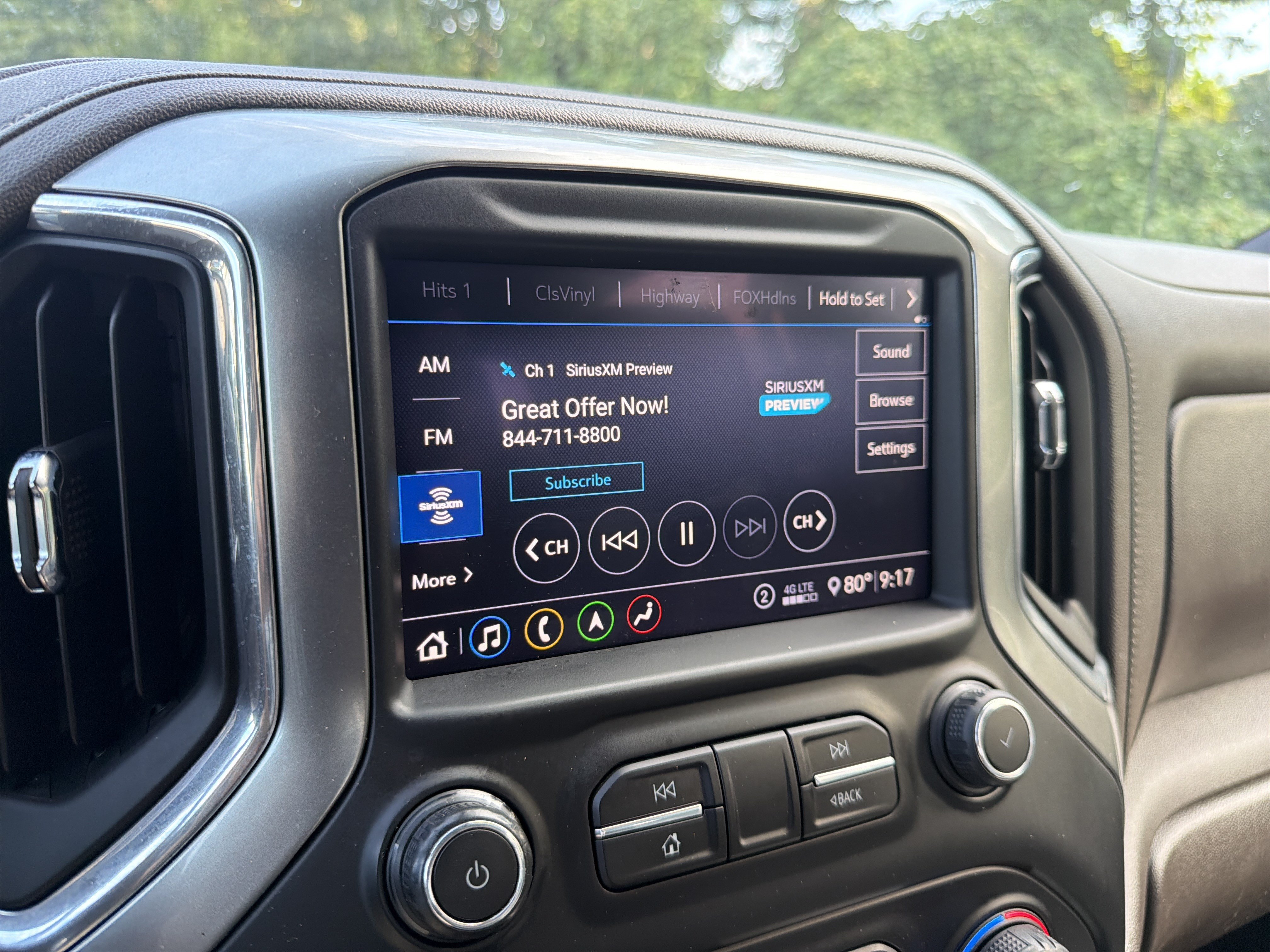 Certified 2020 Chevrolet Silverado 1500 LTZ AWD/4WD image 24