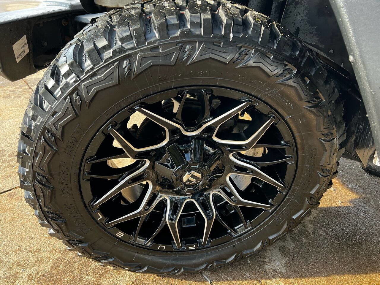 Used 2016 Jeep Wrangler Sport AWD/4WD image 4