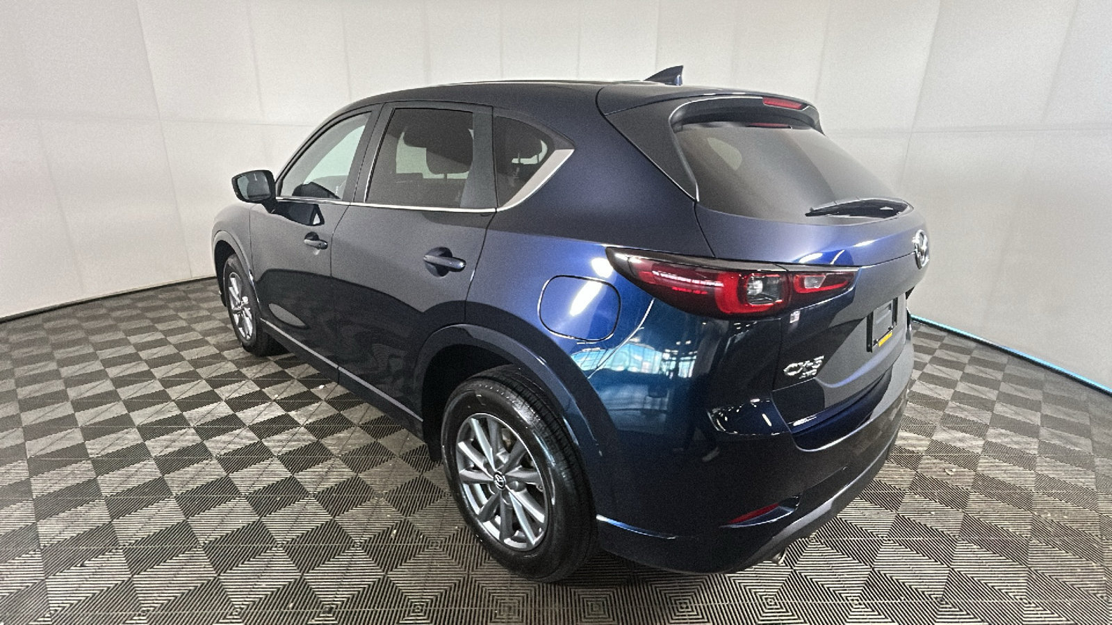 Used 2025 MAZDA CX-5 AWD 2.5 S w/ Preferred Package image 5