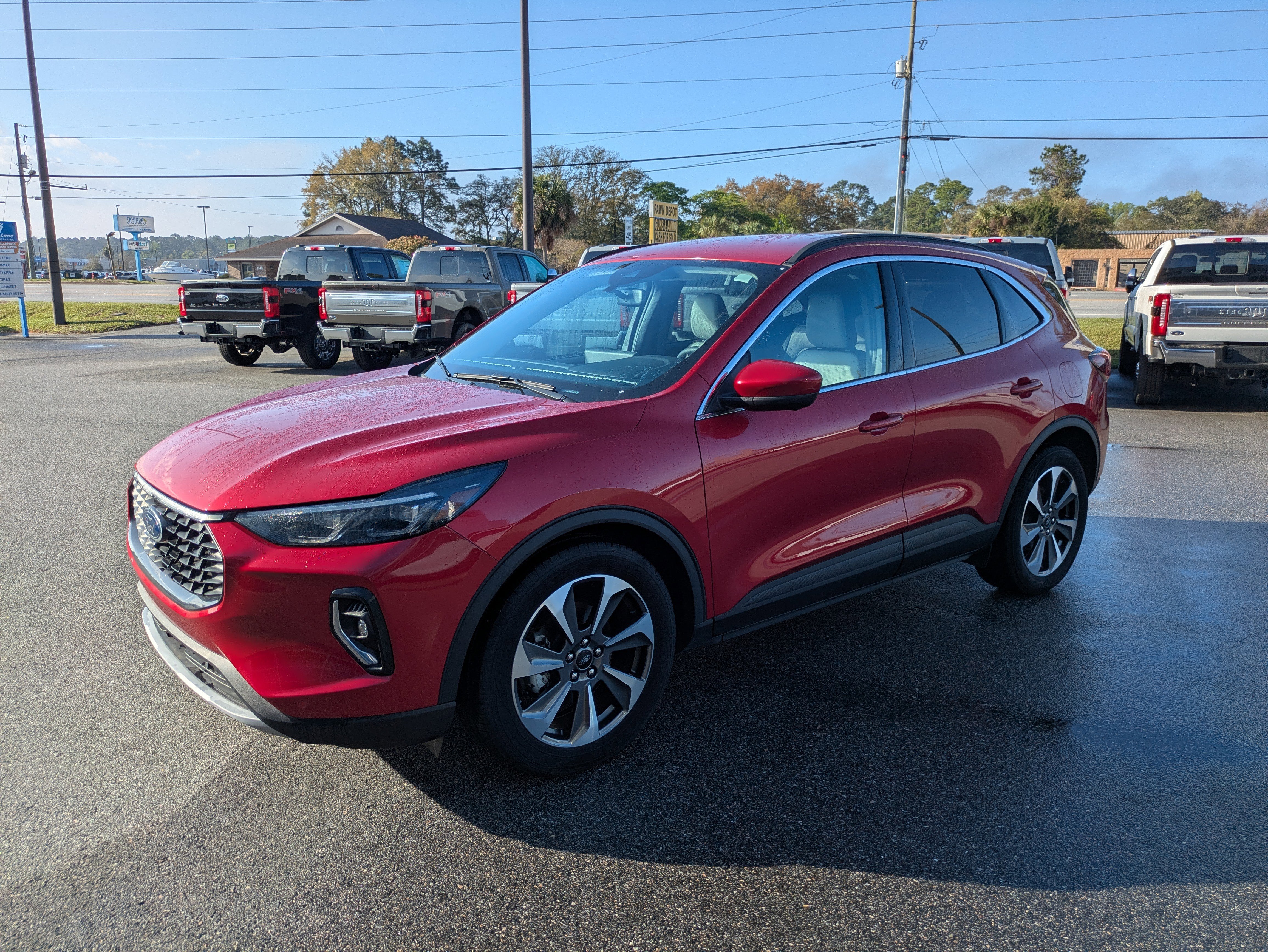 Used 2023 Ford Escape Platinum image 8