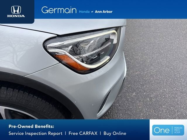 Used 2020 Mercedes-Benz GLC 300 4MATIC image 4
