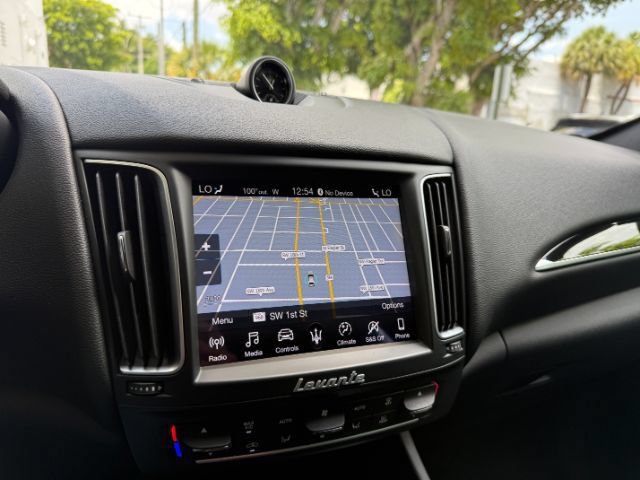 Used 2019 Maserati Levante AWD/4WD image 14