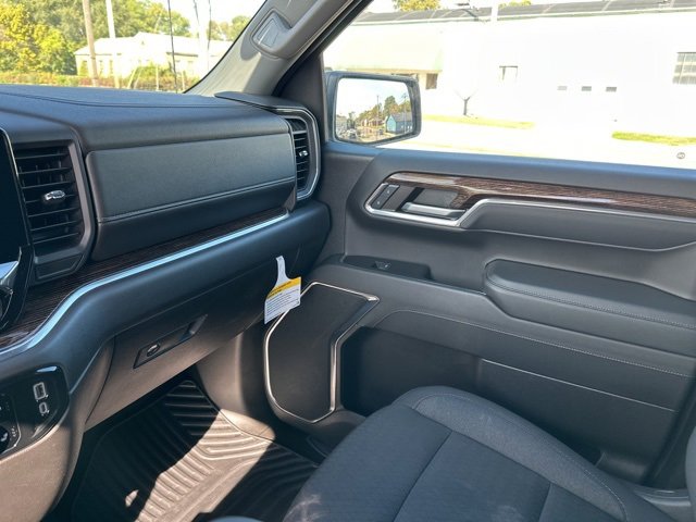 Used 2024 GMC Sierra 1500 Elevation image 36