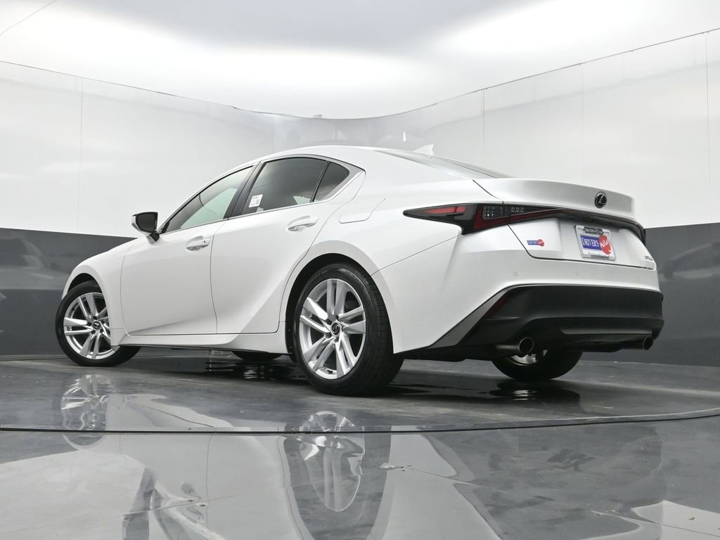 Used 2023 Lexus IS 300 w/ Comfort Package RWD image 26