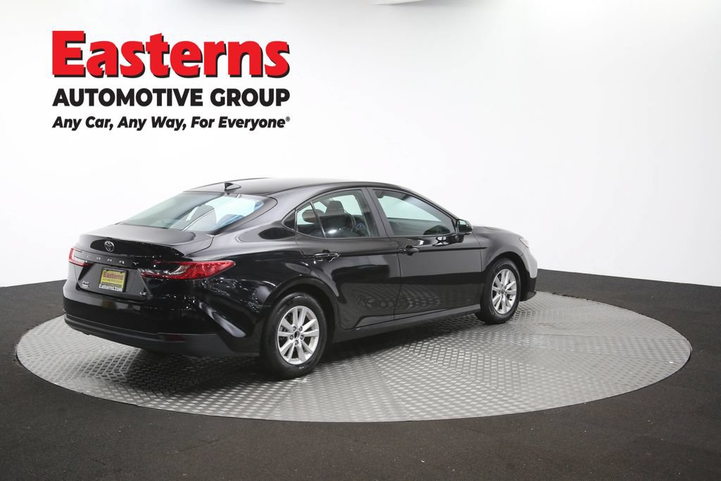 Used 2026 Toyota Camry LE FWD image 43