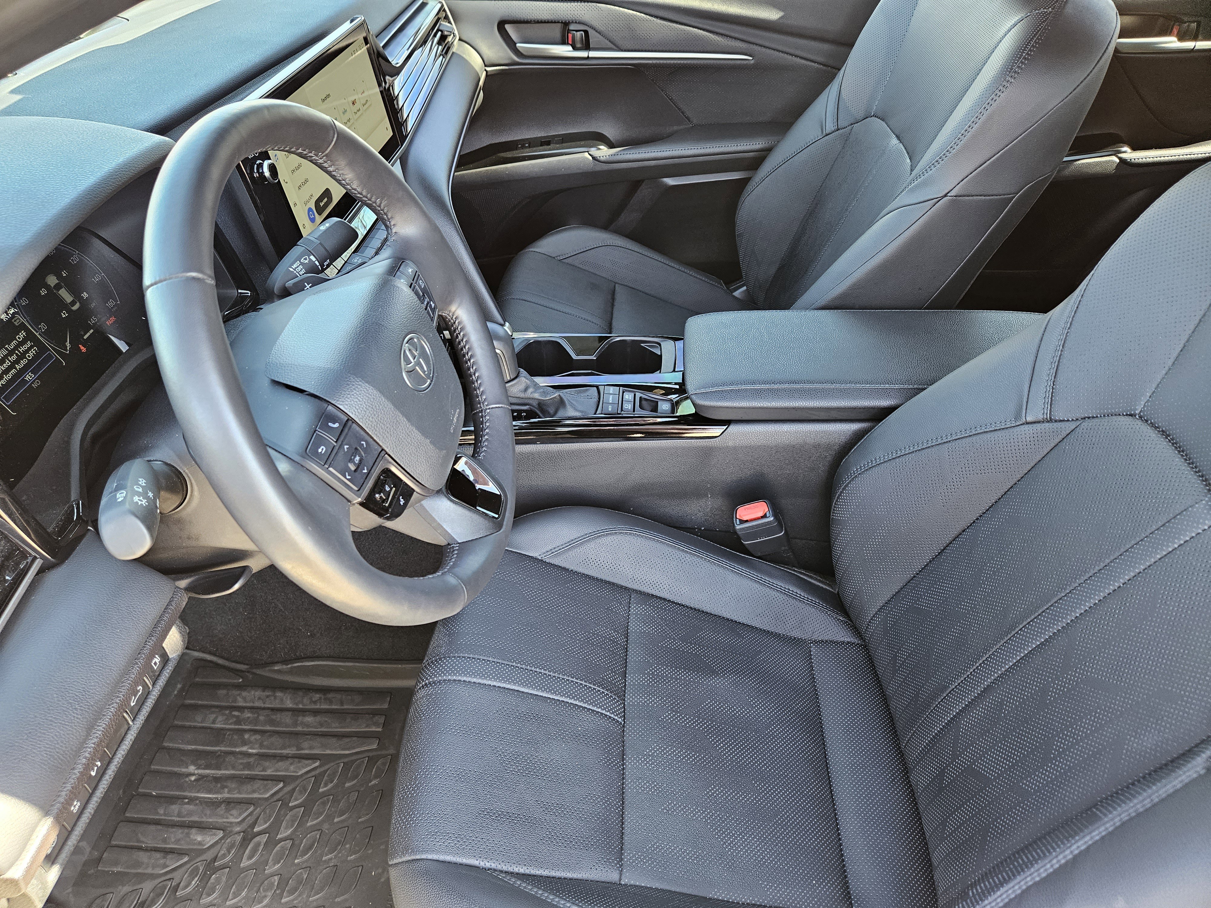 Used 2025 Toyota Camry XSE image 12