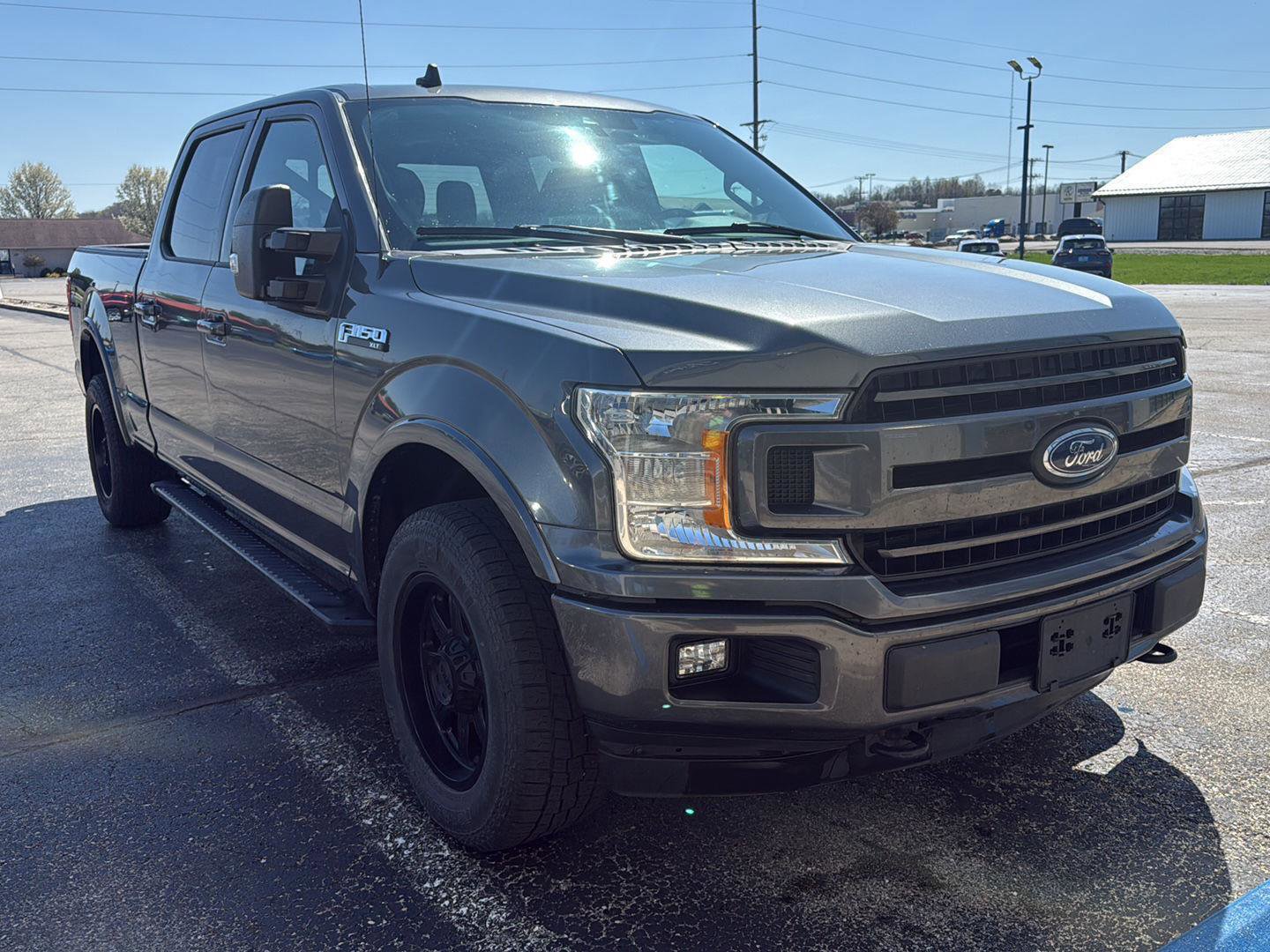 Used 2019 Ford F150 XLT w/ Equipment Group 302A Luxury image 4