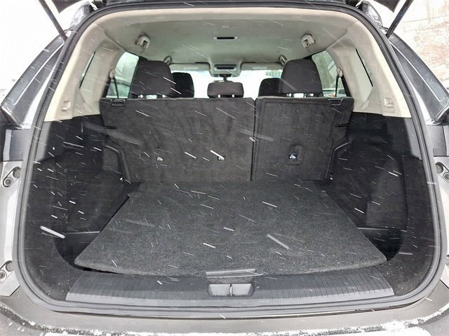 Used 2023 Nissan Rogue SV image 27